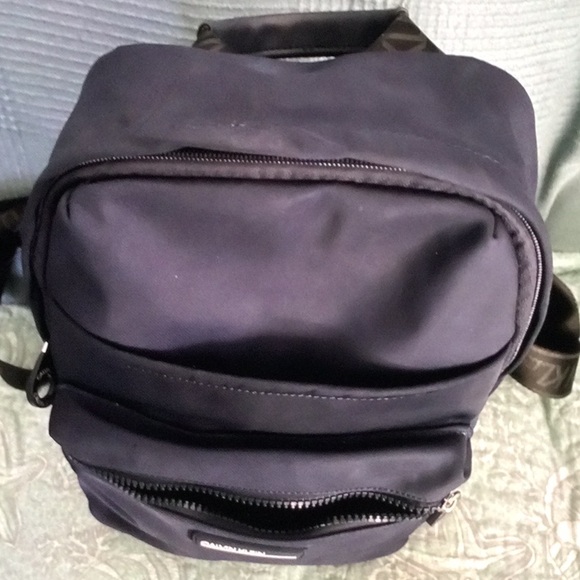 Calvin Klein navy blue backpack with pockets for water bottles - Picture 4 of 10